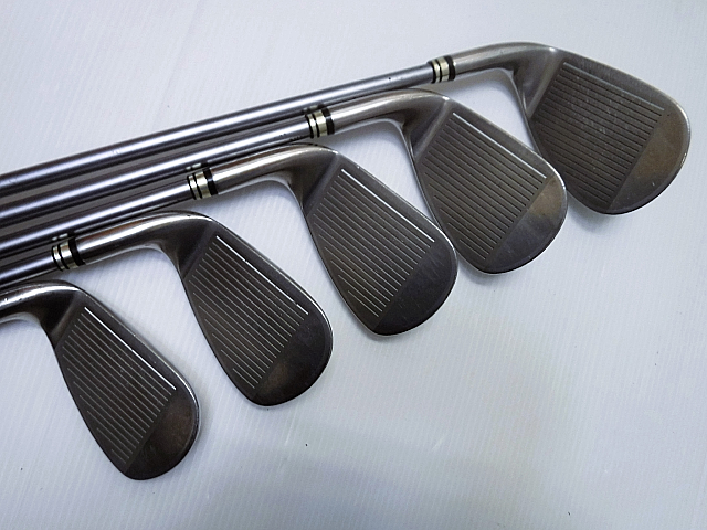 ダンロップ ゼクシオ7 セブン (XXIO 7) アイアン レディス 2012 MP700L/7-9.P ダンロップ ゼクシオ7 セブン (XXIO 7) アイアン レディス 2012 MP700L/7-9.P.S(5本)/31/L/36/B